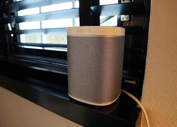 De Elysium 4-persoons Met Bubbelbad Binnen én Buiten Hotspring Bad, Sauna, Sunshower, Stadstuin, Wifi Сasa de vacaciones *